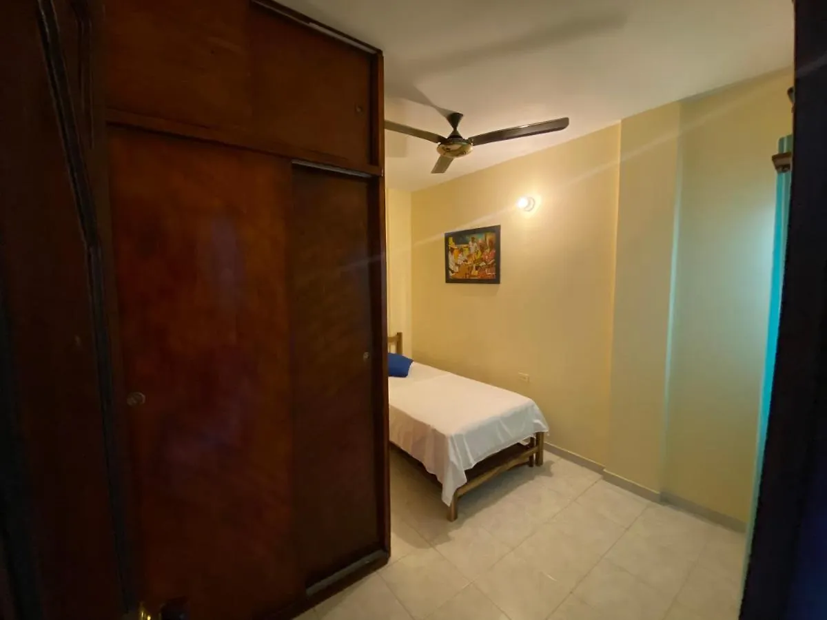 Apartamento Alojamiento Los Angeles Santa Marta  Colombia